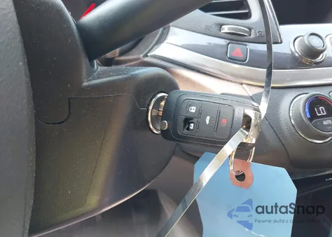 2017 Chevrolet Impala 1Lt z USA, uszkodzony, nr VIN 2G1105SAXH9168231